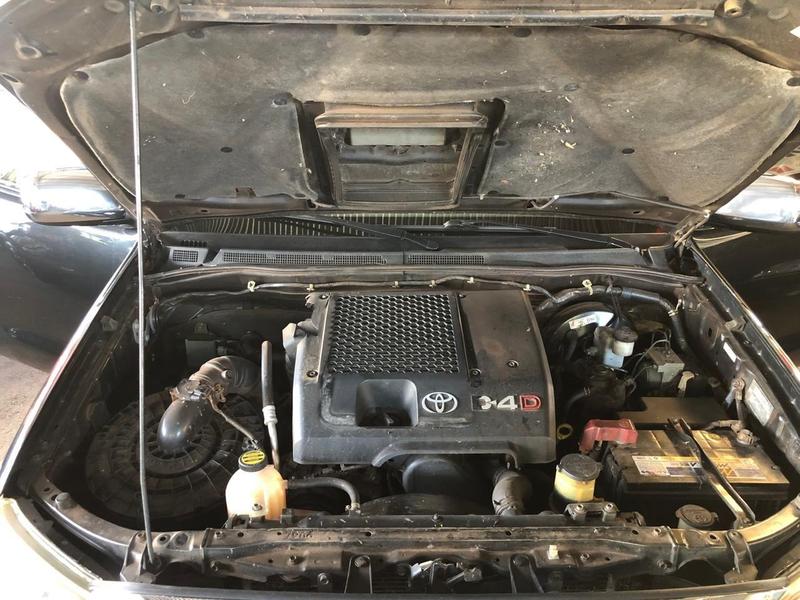 Toyota SW4 3.0 Srv 4X4 7 Lugares 16V Turbo Intercooler Diesel 4P Automático - foto 14