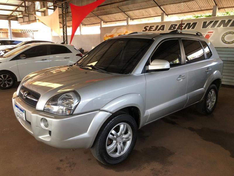 Hyundai Tucson Gl 20l - foto 2