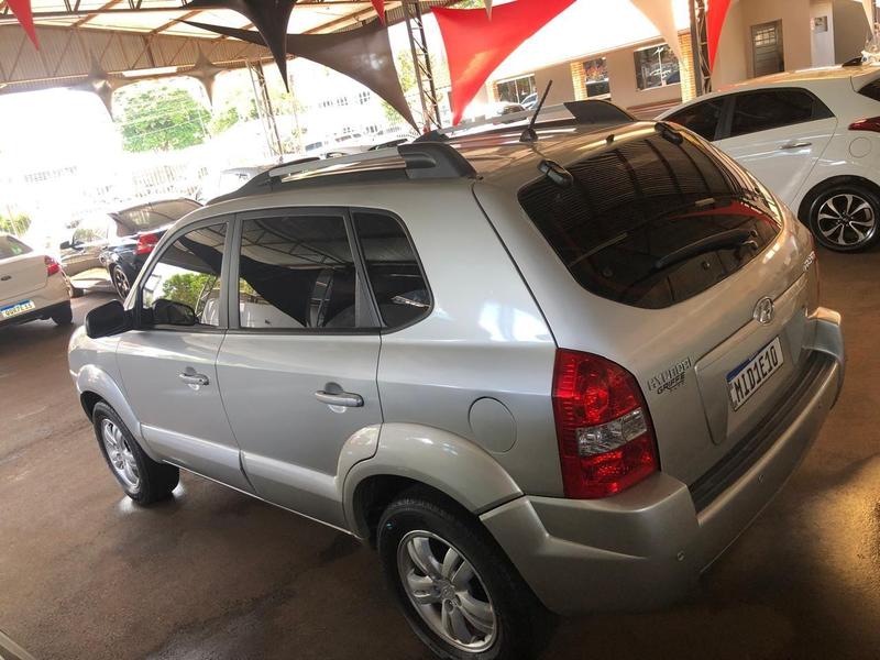 Hyundai Tucson Gl 20l - foto 3