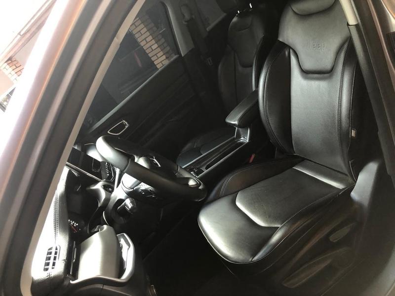 Jeep Compass Long Td 350 2.0 4X4 Diesel Automático - foto 9