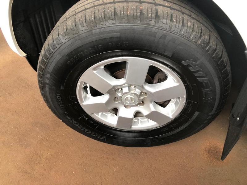Nissan Frontier S Cd 4X2 2.5 Tb Diesel - foto 5
