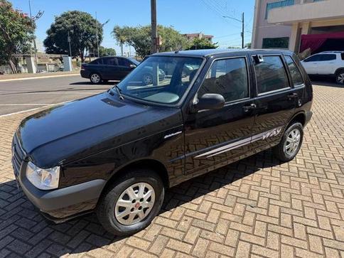 2013 FIAT UNO MILLE WAY ECONOMY CELEB. 1.0 8V 2P