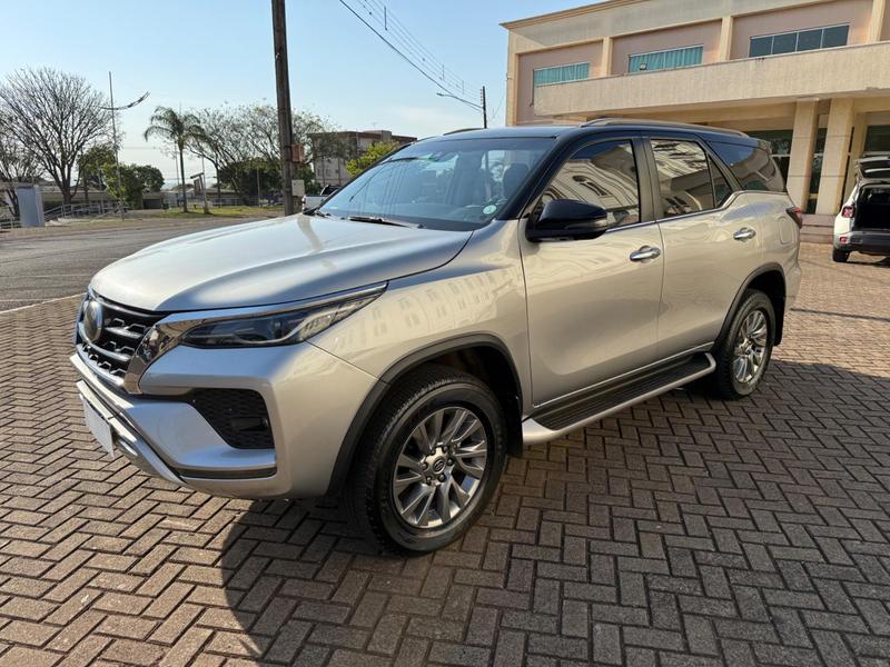 Toyota SW4 2022 à venda