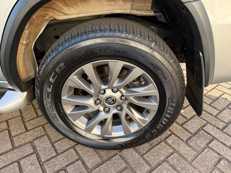Toyota SW4 Dsl 4X4 Srx At 7s Diesel - foto 14