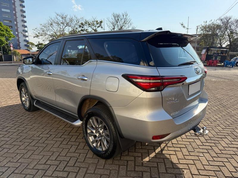 Toyota SW4 Dsl 4X4 Srx At 7s Diesel - foto 12