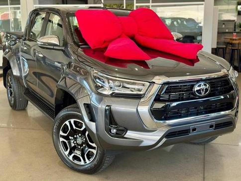 TOYOTA HILUX CD SRX PLUS 4x4 2.8 TDI DIE. AUT.