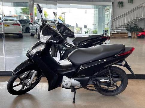 HONDA BIZ 125 ES