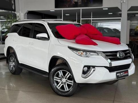 TOYOTA HILUX SW4 SR 4X2 2.7 AUT