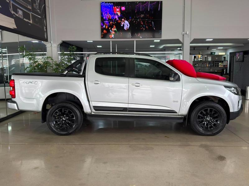Chevrolet S10 Pick Up LT 28 TDI 4X4 Cd Automático Diesel - foto 4