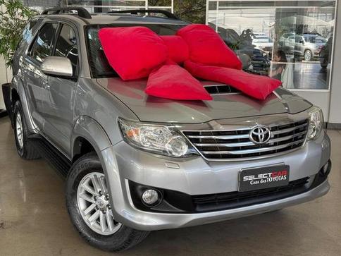 TOYOTA HILUX SW4 SRV 4X4