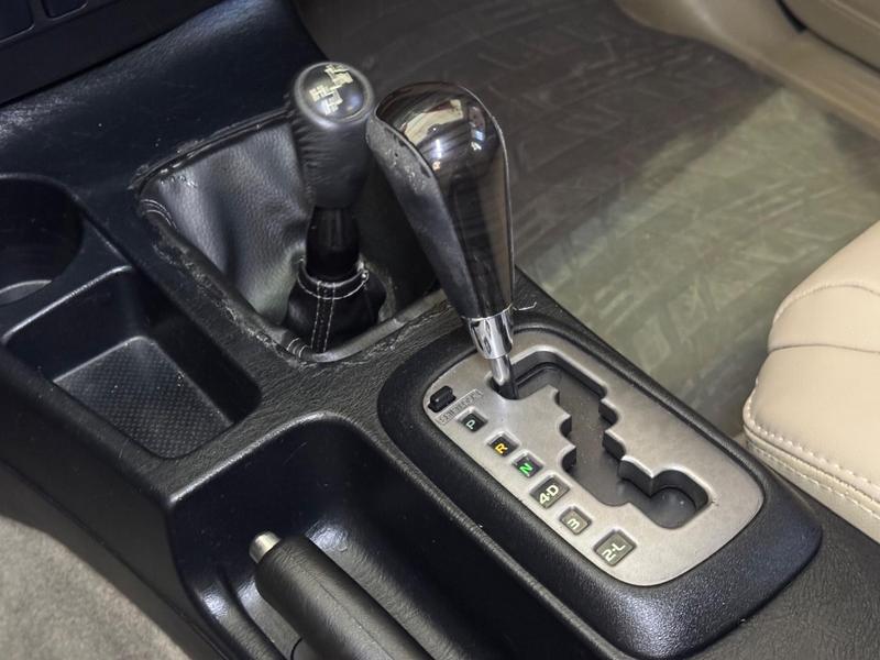 Toyota SW4 Srv 4X4 - foto 17