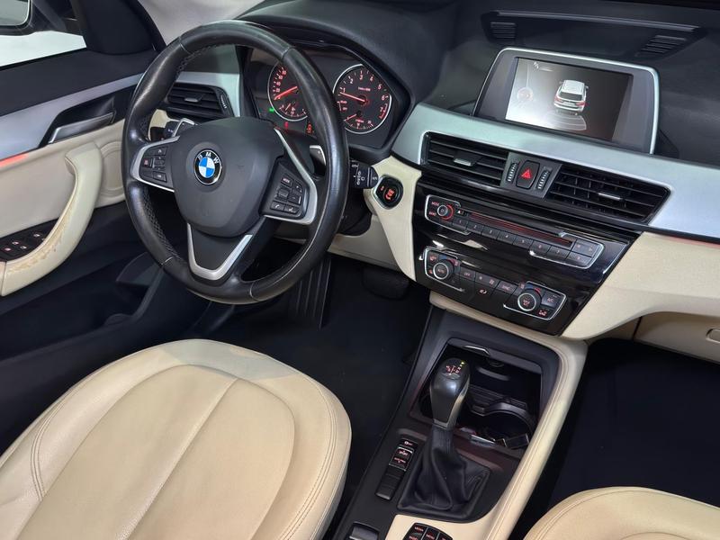 BMW X1 2.0 Sdrive 20i Active Flex Automático - foto 18