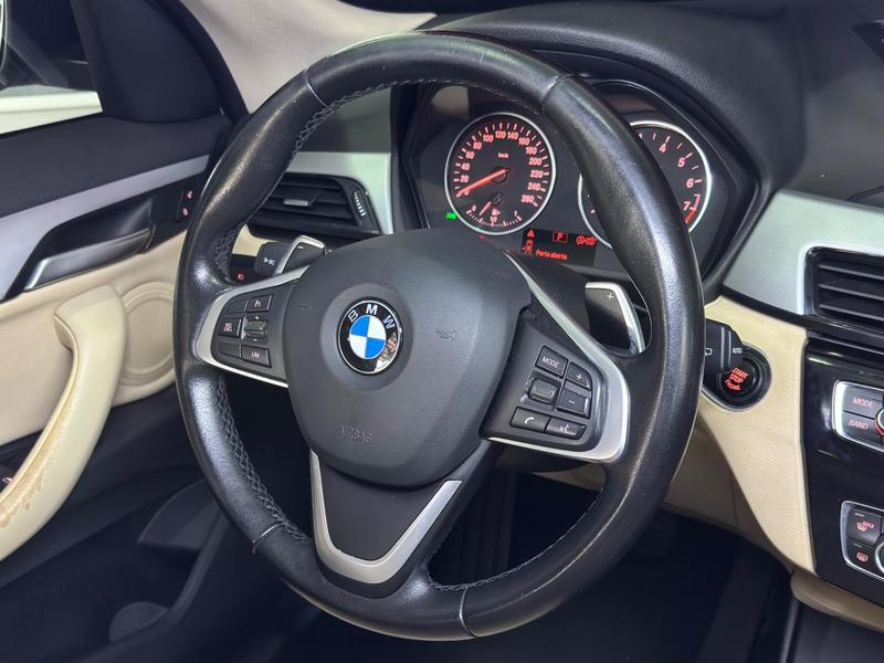 BMW X1 2.0 Sdrive 20i Active Flex Automático - foto 11