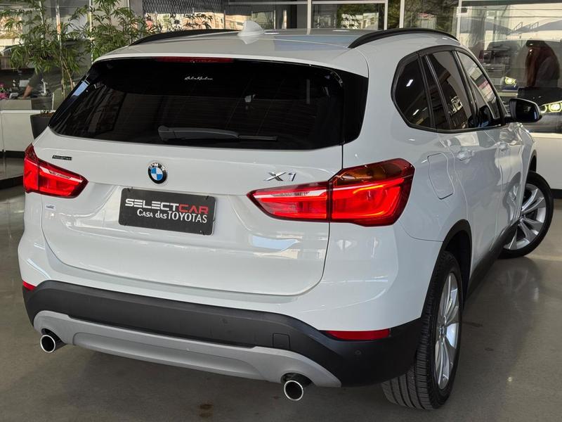 BMW X1 2.0 Sdrive 20i Active Flex Automático - foto 6