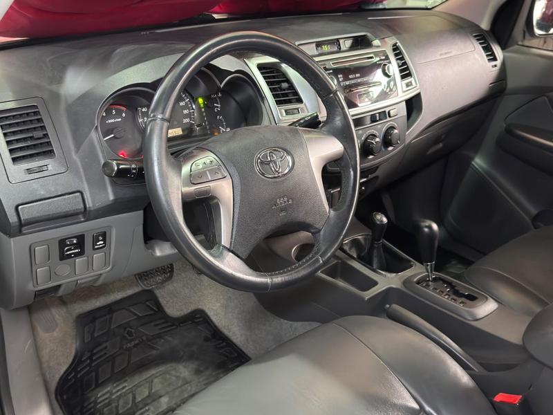 Toyota Hilux Cd Sr Automática 3.0 4X4 - foto 12