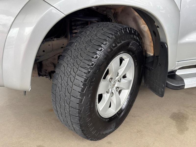Toyota Hilux Cd Sr Automática 3.0 4X4 - foto 20
