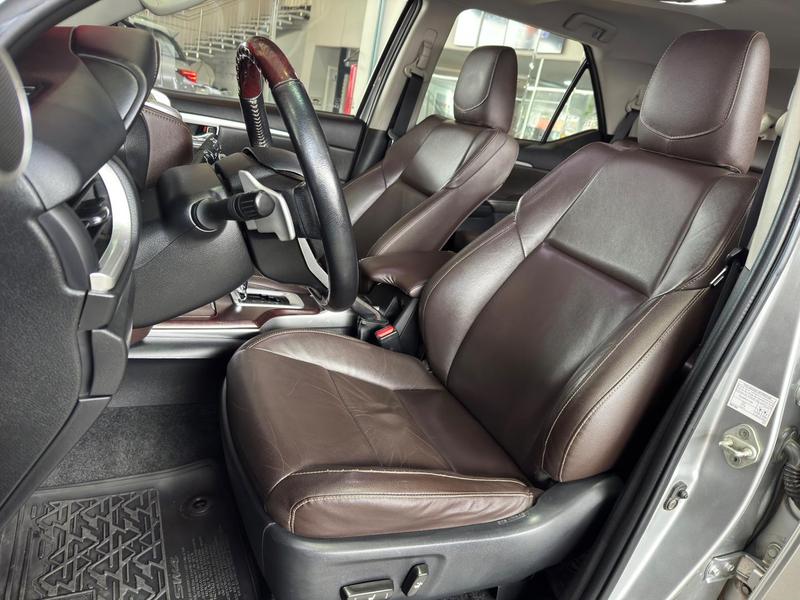 Toyota SW4 28 Srx 4X4 7 Lugares - foto 19