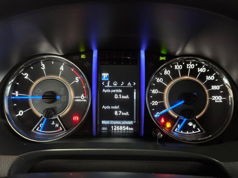 Toyota SW4 28 Srx 4X4 7 Lugares - foto 14