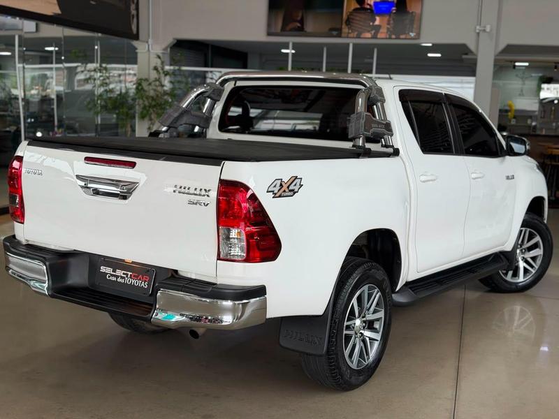 Toyota Hilux 28 Srv 4X4 Cd 16V Diesel 4P Automático - foto 6