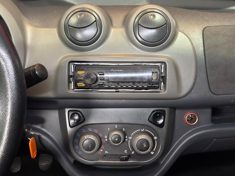 Fiat Uno Vivace 1.0 - foto 14