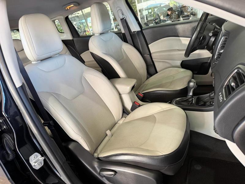Jeep Compass Longitude 2.0 4X4 Dies 16V Automático - foto 11