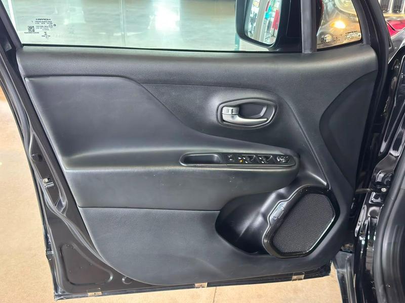 Jeep Renegade Limited 2.0 Tb Diesel 4X4 Automático - foto 15