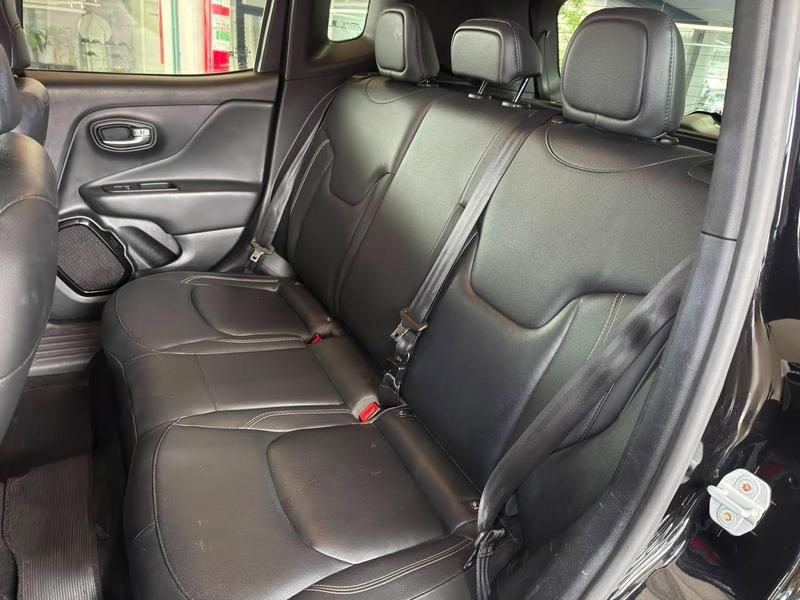 Jeep Renegade Limited 2.0 Tb Diesel 4X4 Automático - foto 17