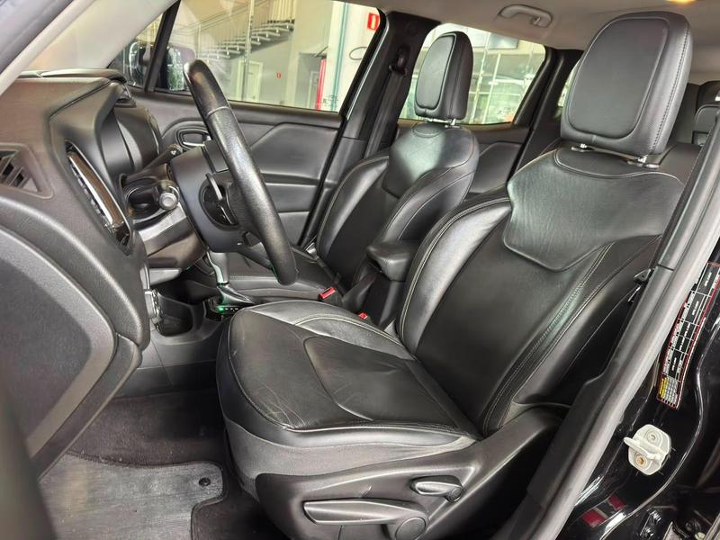 Jeep Renegade Limited 2.0 Tb Diesel 4X4 Automático - foto 16