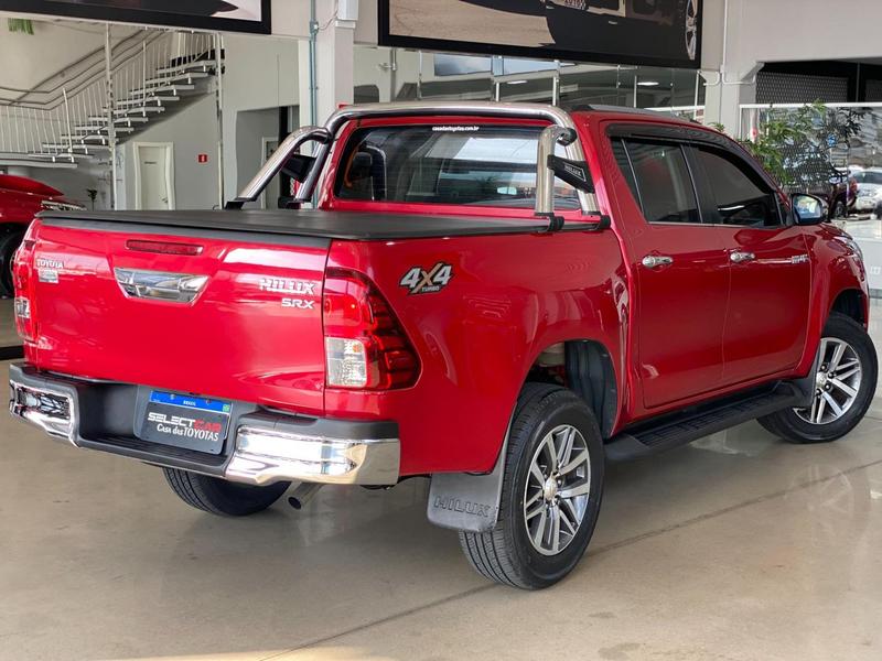 Toyota Hilux 28 Srx 4X4 28 TDI 16V Diesel Automático - foto 6