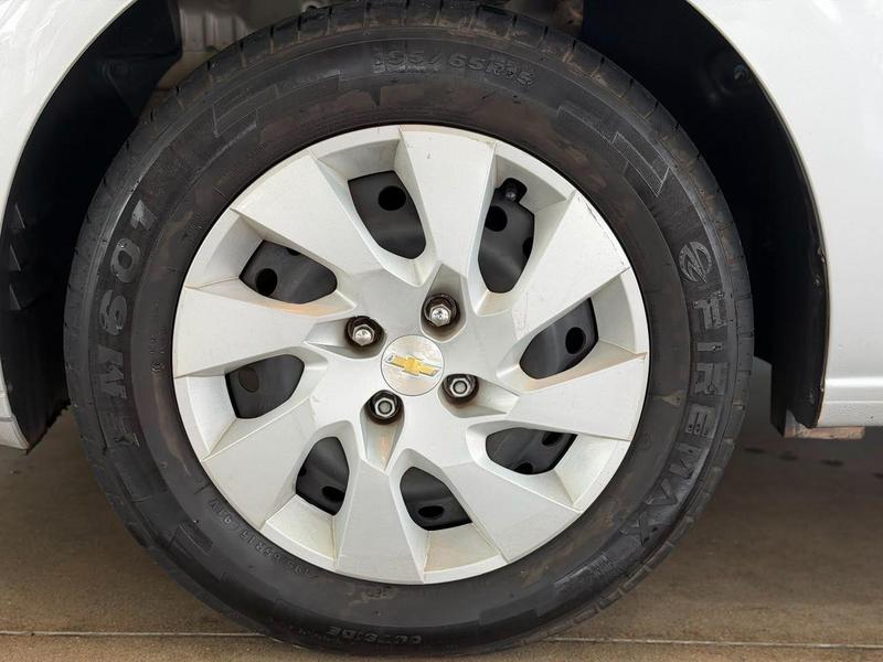 Chevrolet Prisma 14mt LT - foto 19