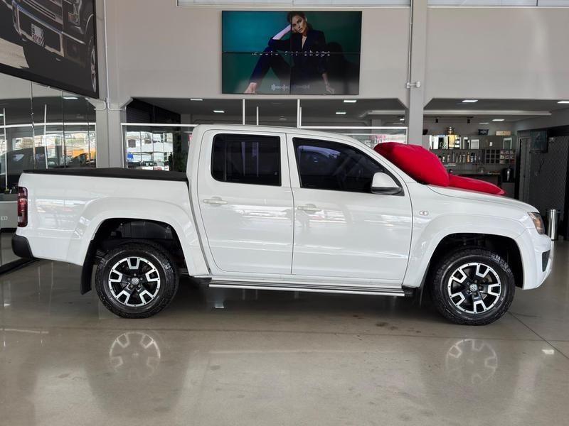 Volkswagen Amarok Comfor 3.0 V6 TDI 4X4 Dies Automático - foto 4