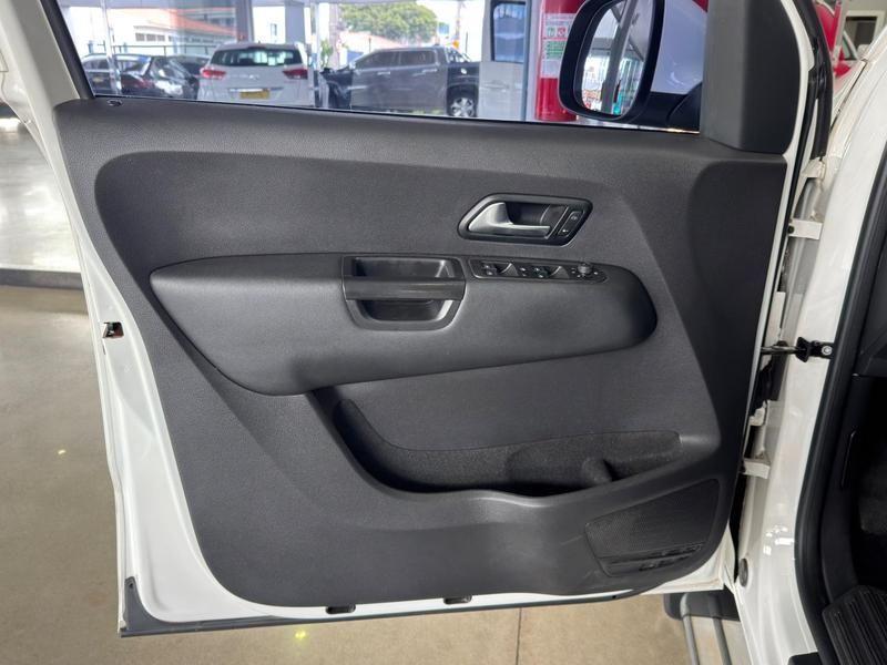 Volkswagen Amarok Comfor 3.0 V6 TDI 4X4 Dies Automático - foto 17