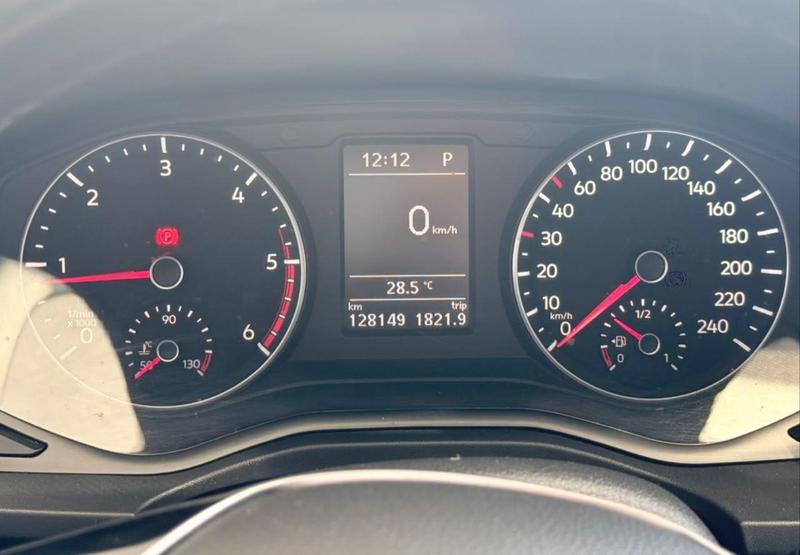 Volkswagen Amarok Comfor 3.0 V6 TDI 4X4 Dies Automático - foto 14