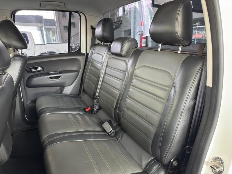 Volkswagen Amarok Comfor 3.0 V6 TDI 4X4 Dies Automático - foto 19