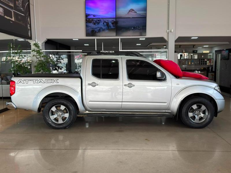 Nissan Frontier Se Attack Cd 4X2 2.5 Tb Diesel - foto 4
