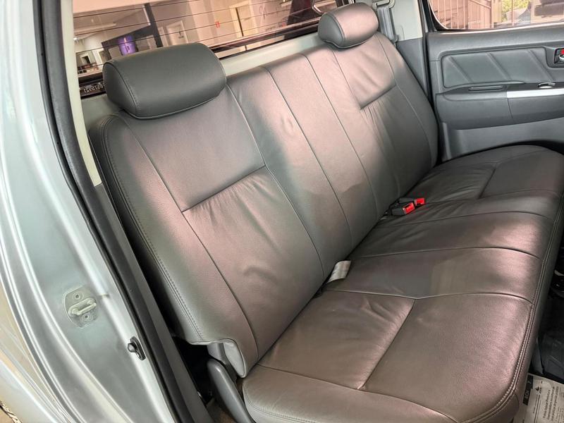 Toyota Hilux Cd Srv D4 D 4X4 3.0 TDI Diesel Automático - foto 19