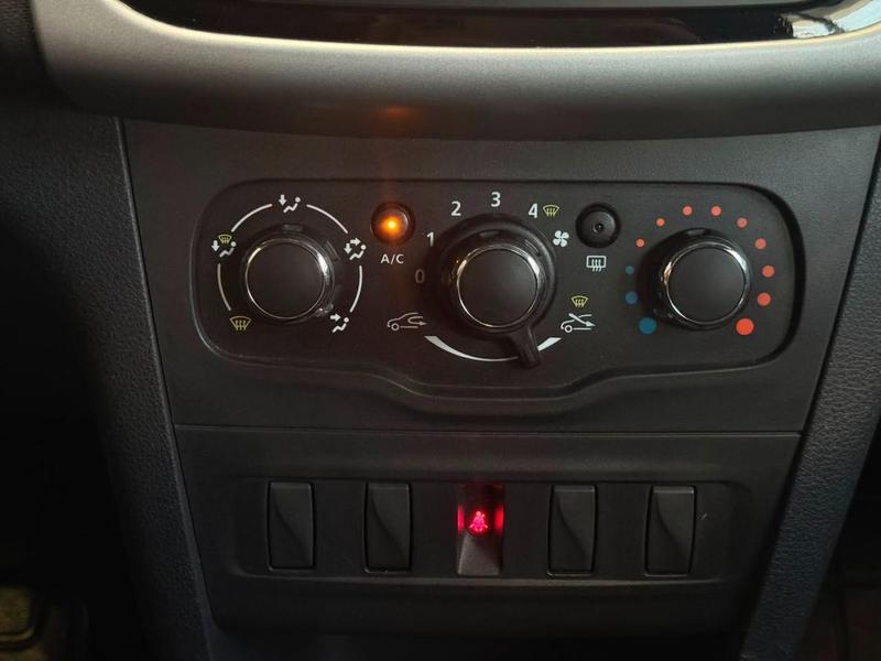 Renault Sandero Life Flex 1.0 12V 5P Mec - foto 15