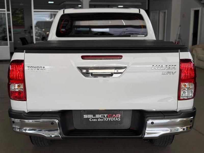 Toyota Hilux 28 Srv 4X4 Cd 16V Diesel 4P Automático - foto 4