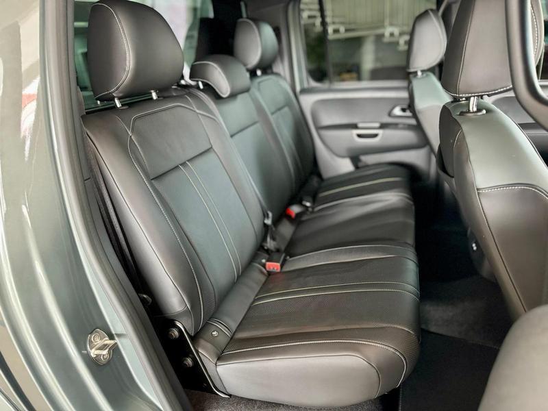 Volkswagen Amarok 3.0 V6 TDI Diesel Highline Extreme Cd 4X4 Automático - foto 18