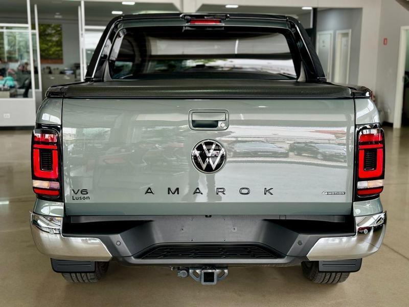 Volkswagen Amarok 3.0 V6 TDI Diesel Highline Extreme Cd 4X4 Automático - foto 7