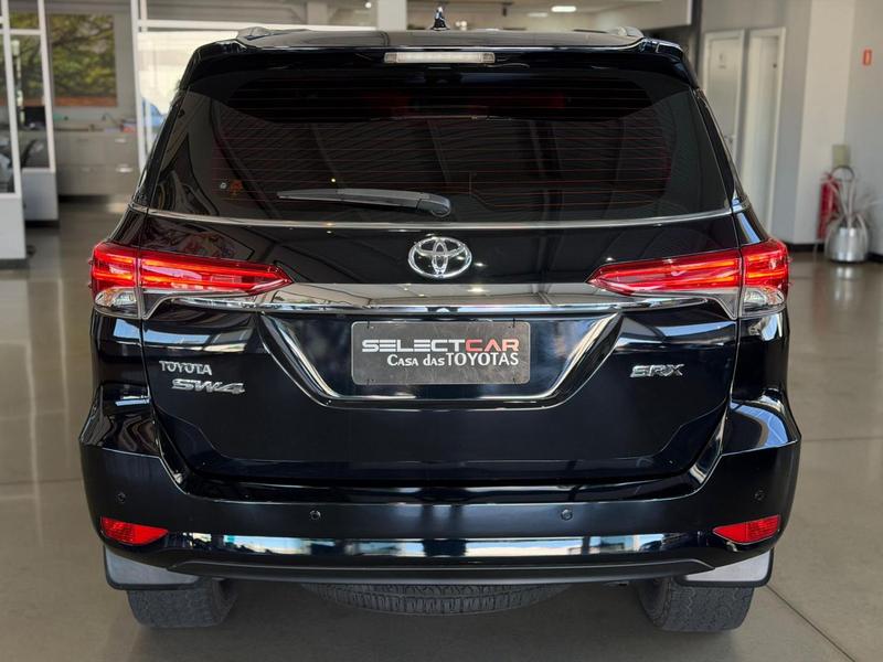 Toyota SW4 28 Srx 4X4 7 Lugares - foto 7