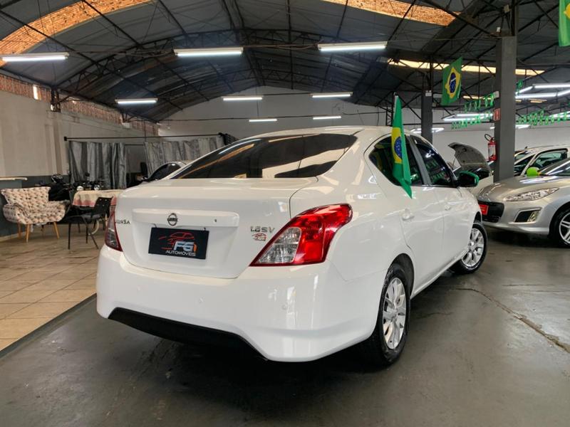 Nissan Versa Sv CVT ? - foto 6