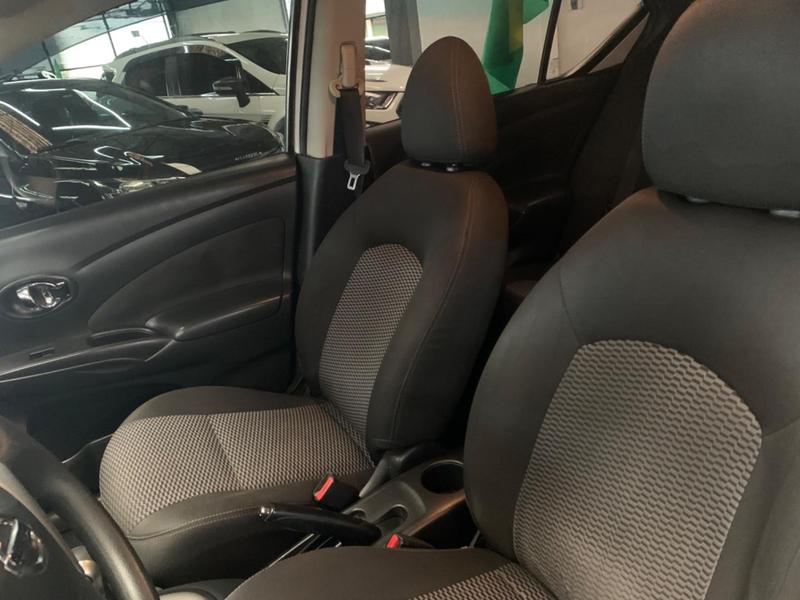 Nissan Versa Sv CVT ? - foto 10