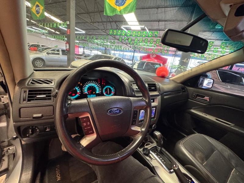 Ford Fusion - foto 7