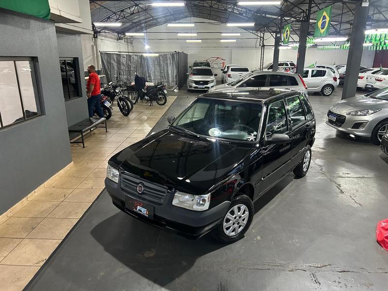 Fiat Uno 2010 à venda
