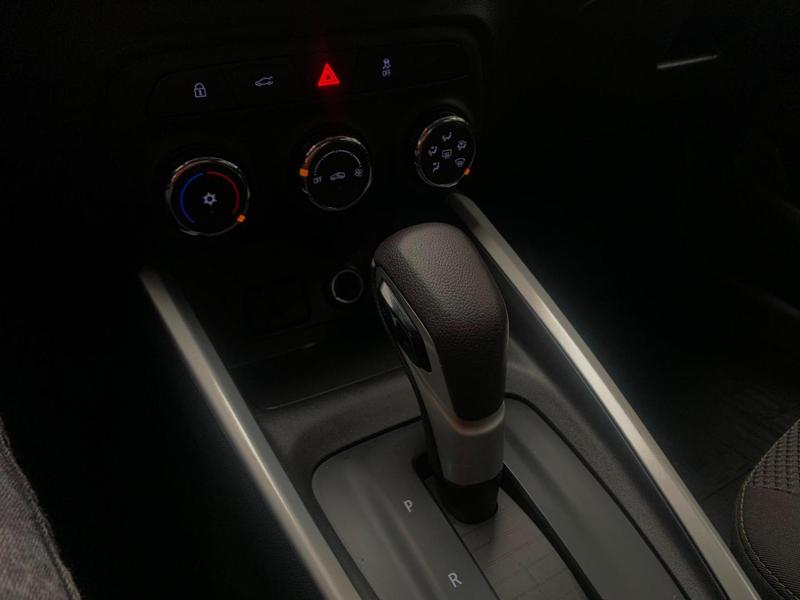 Chevrolet Onix Plus 10tat LTZ - foto 10