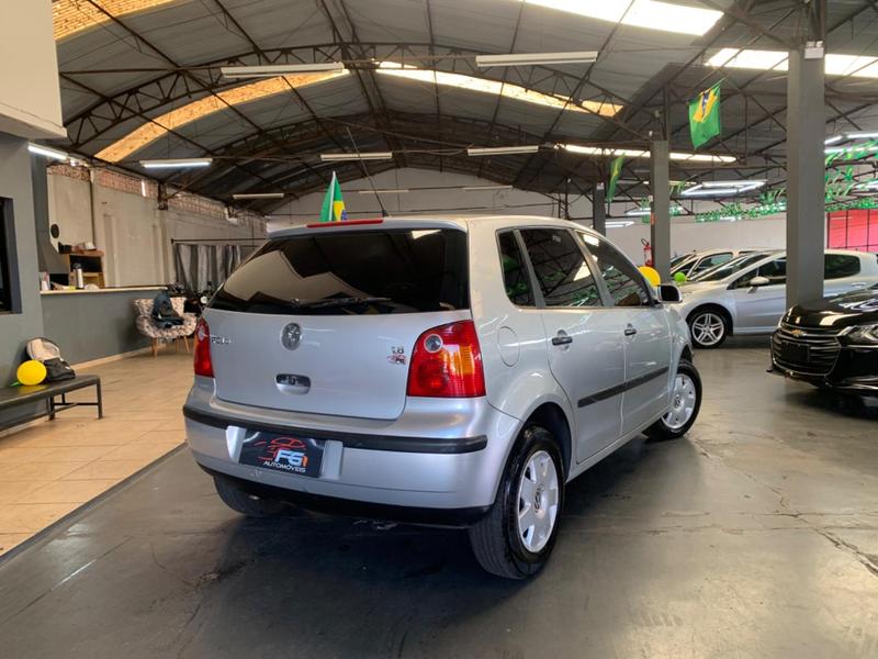 Volkswagen Polo 1.6 - foto 5