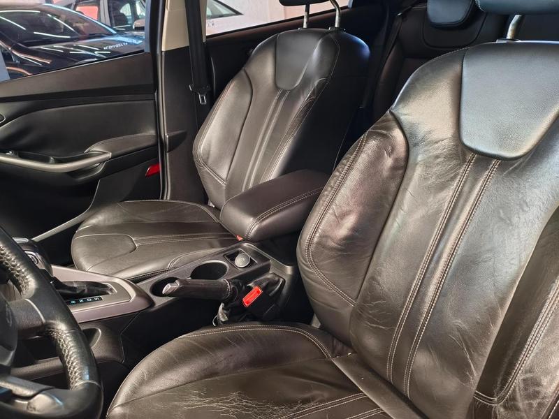 Ford Focus 2.0 ?? - foto 12