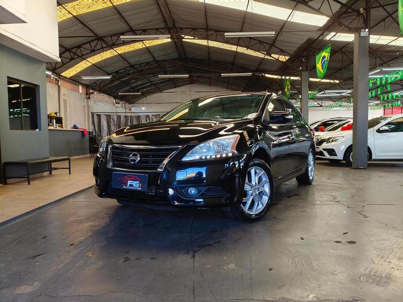Nissan Sentra Unique - foto 2