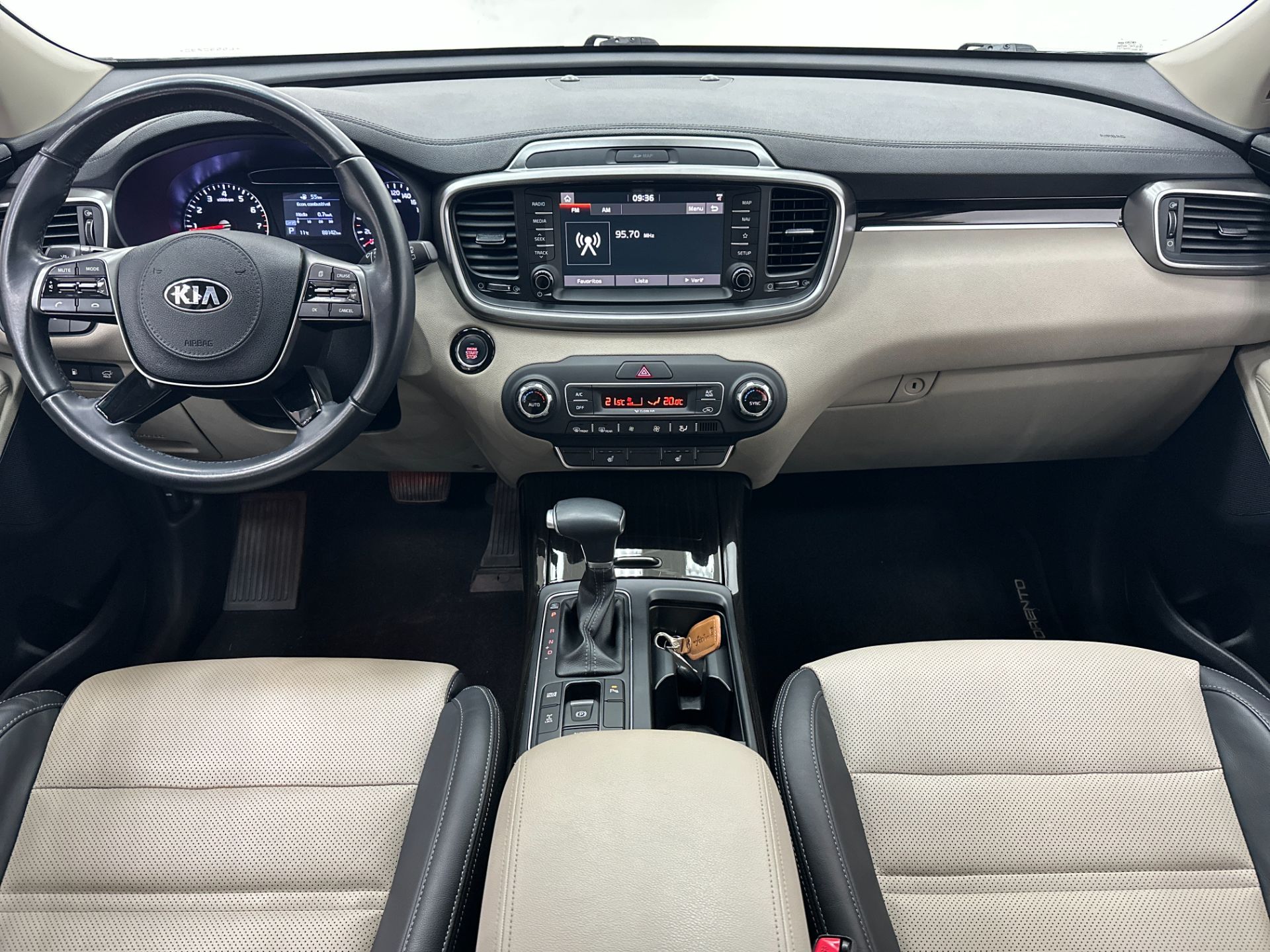 KIA SORENTO 3.5 V6 24V 4X4 AUT 7 LUGARES 2020